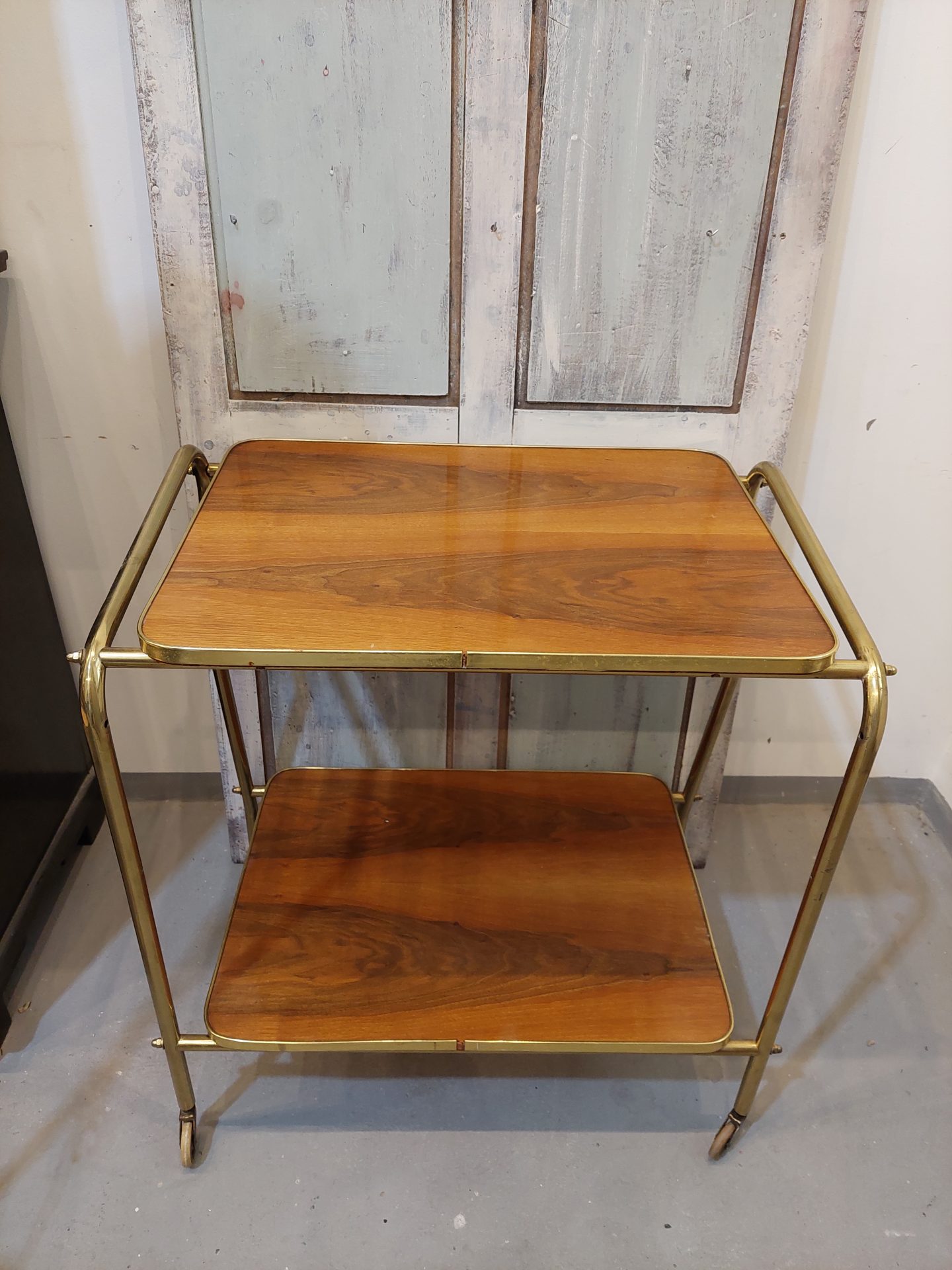 20210519_170111 Barwagen Midcentury modern – Bild 1