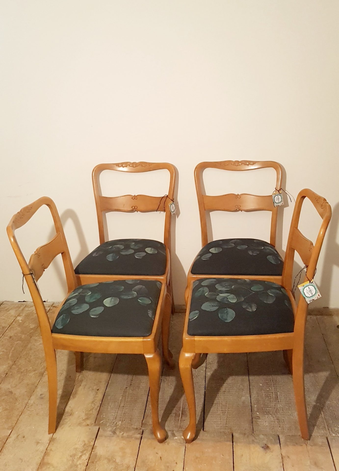 20191028_184634 Chippendale Stühle – Bild 1