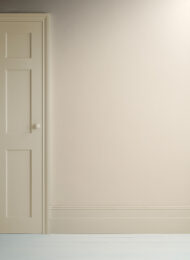 Annie Sloan Satin Paint Old White – Bild 4