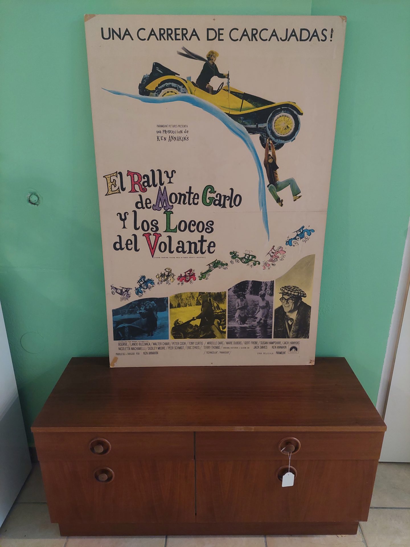 20231005_143054 Kommode- Midcentury modern- Niedrig – Bild 1