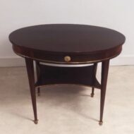 Ovaler Salontisch im Louis XVI-Stil