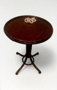 Mundus Beistelltisch